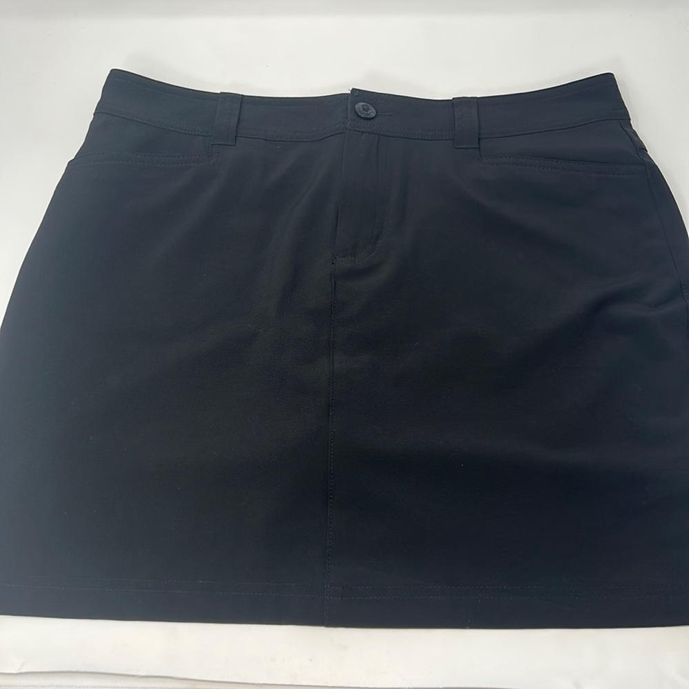 Eddie Bauer Black Athletic Skort Size 8 Excellent Condition